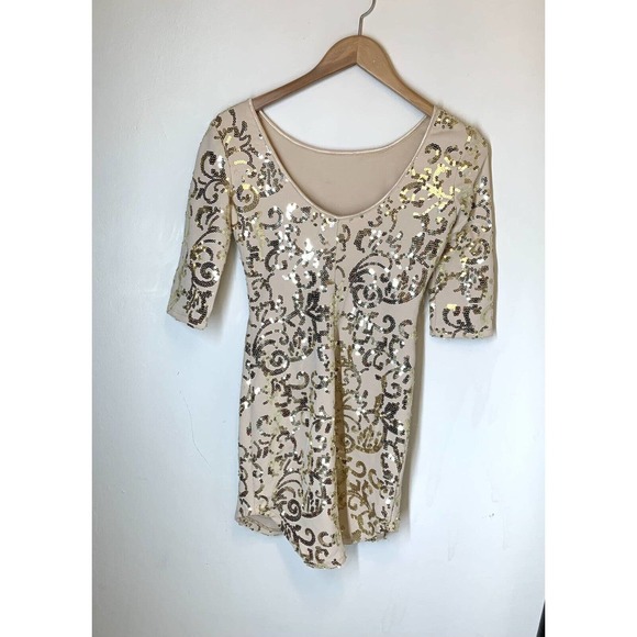 City Triangles Women’s Prom Party Sequin Dress Size S Gold Sequin Swirls - Picture 2 of 6